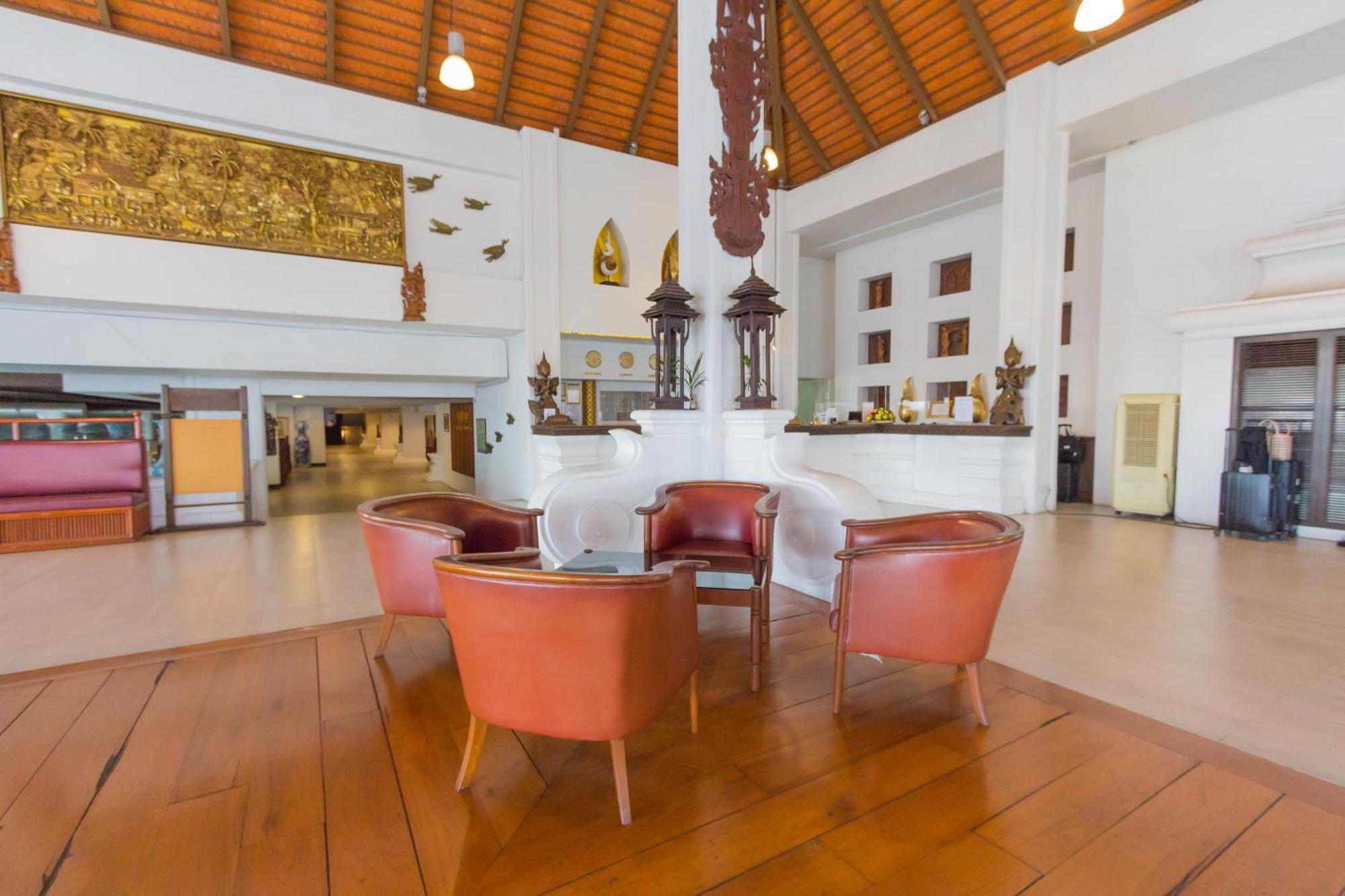 Bp Chiangmai City Hotel Chiang Mai Bagian luar foto