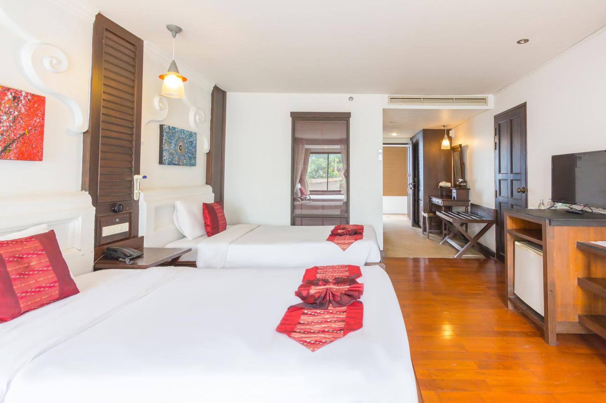 Bp Chiangmai City Hotel Chiang Mai Bagian luar foto