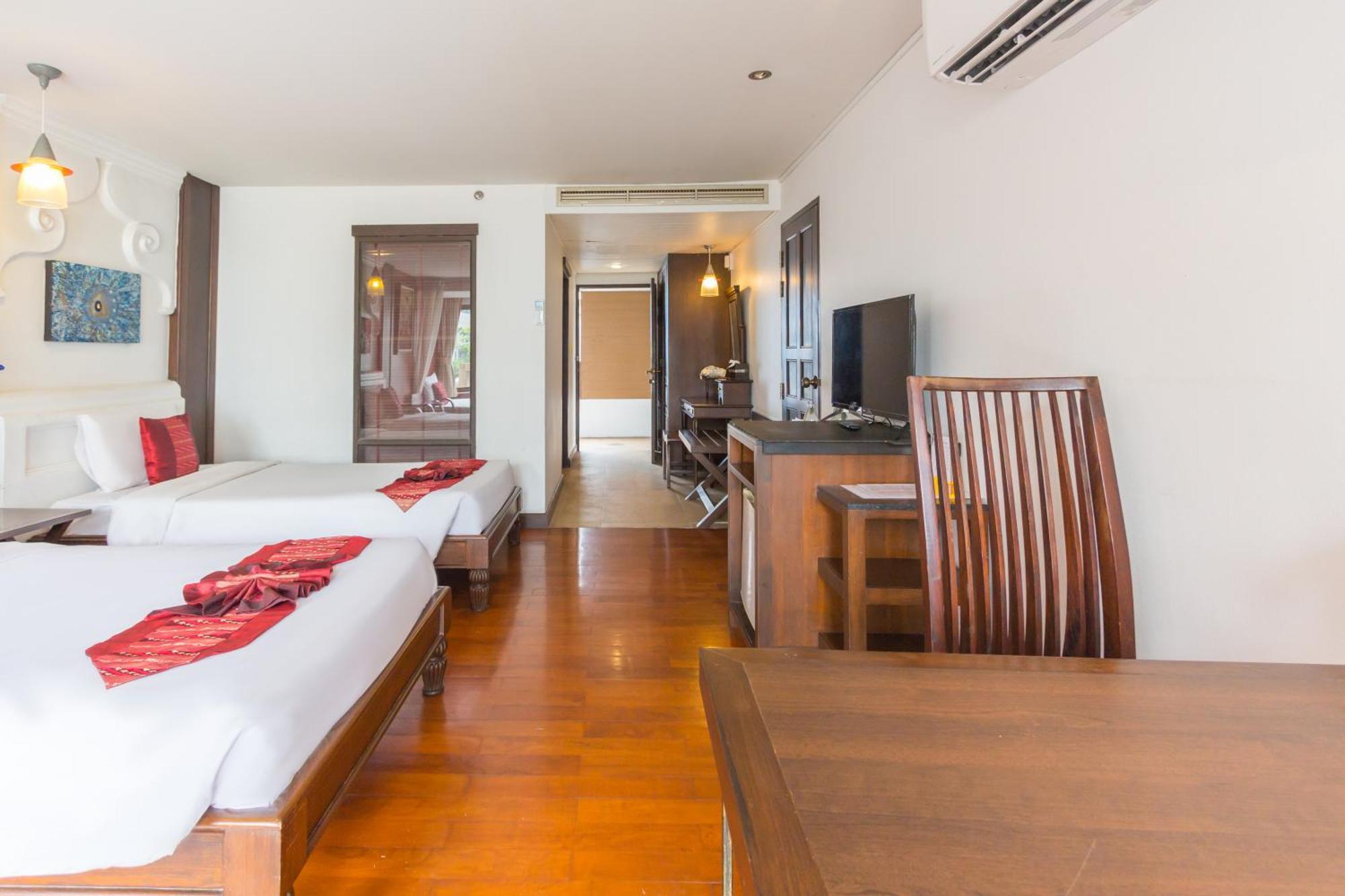Bp Chiangmai City Hotel Chiang Mai Bagian luar foto