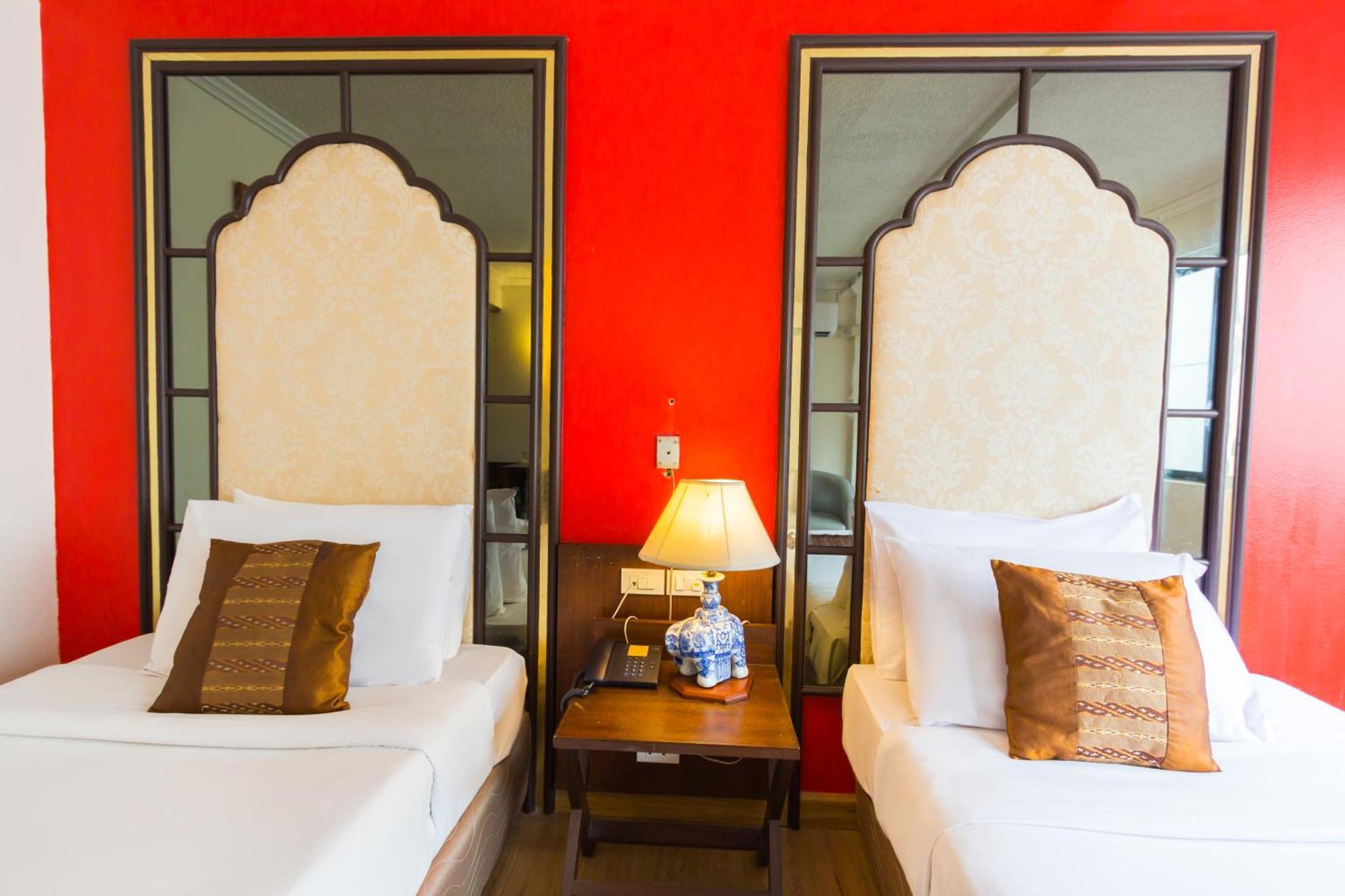 Bp Chiangmai City Hotel Chiang Mai Bagian luar foto