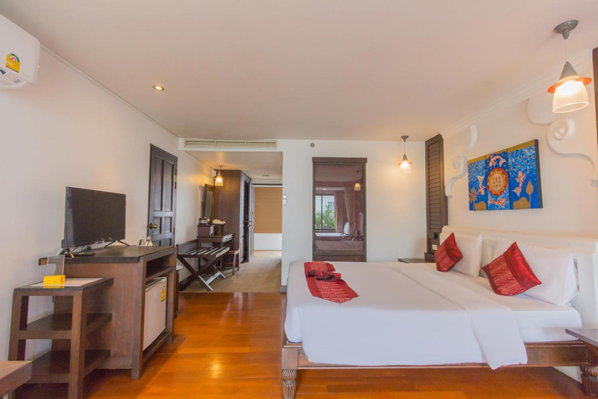 Bp Chiangmai City Hotel Chiang Mai Bagian luar foto