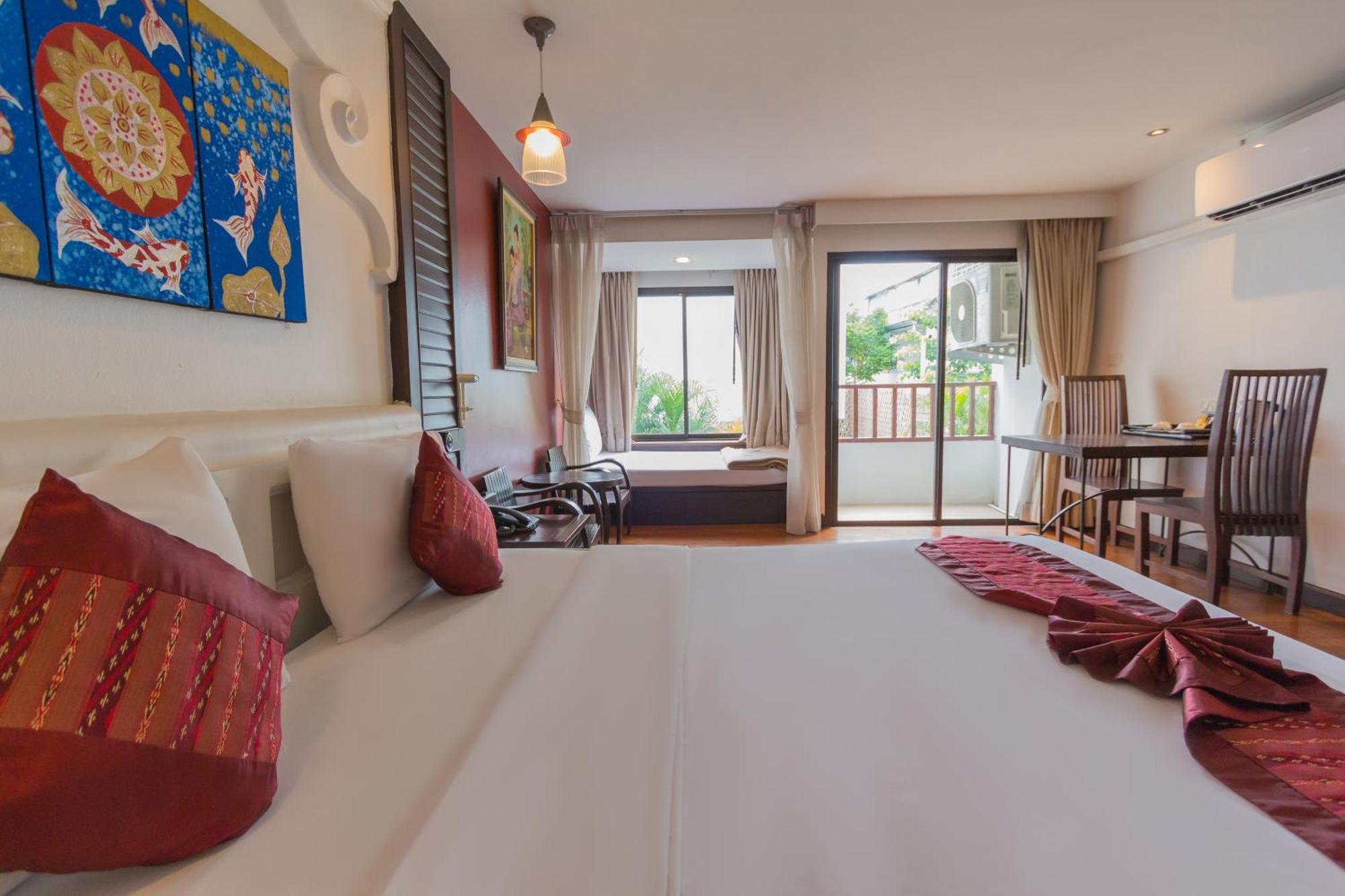 Bp Chiangmai City Hotel Chiang Mai Bagian luar foto